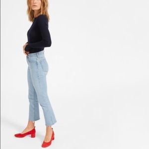 Everlane kick crop jean in light blue wash